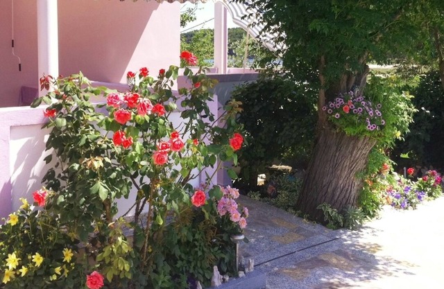 Three bedroom apartment with terrace Kampor, Rab (A-4985-a)