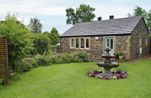 Thurst House Farm Holiday Cottage
