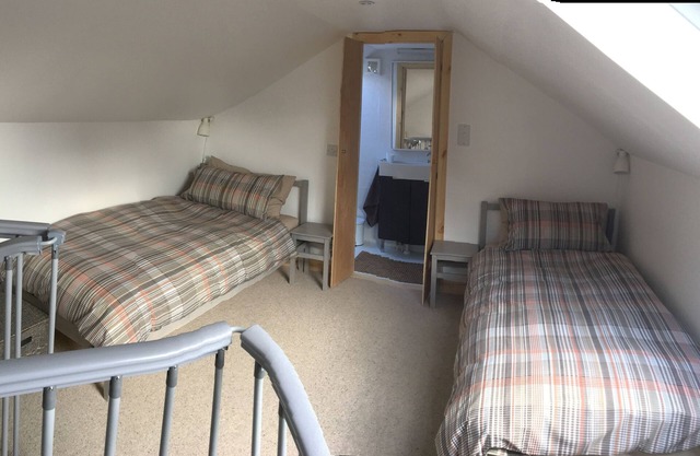 Tigh Beag Mhor Beautiful Renovated semi detached bungalow in Aviemore.