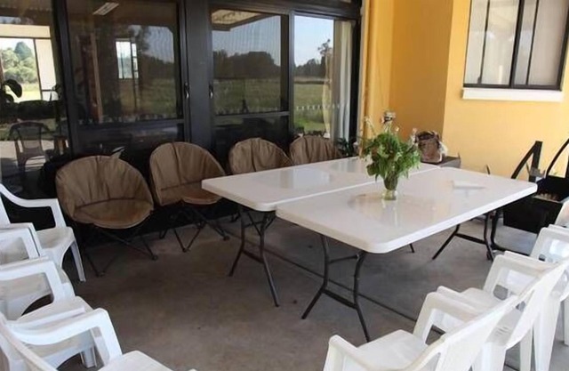 Tilligerry Farm Accommodation