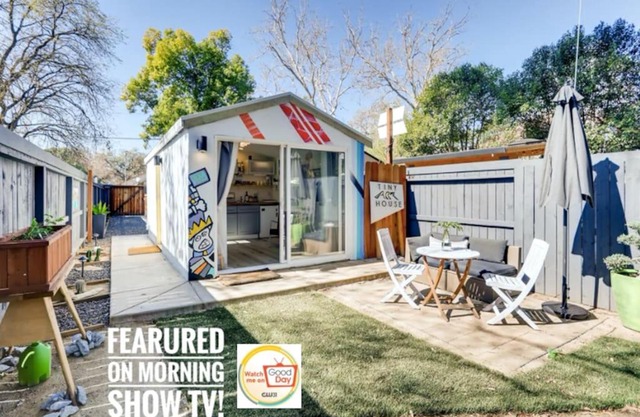 TINY ART HOUSE near the beat