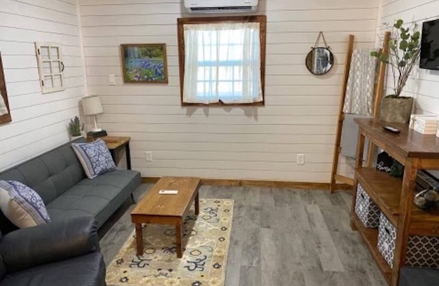 Tiny home with big personality. Close to everything because everything is close!