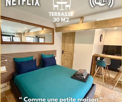 Tiny house au cœur de la petite Rome Française