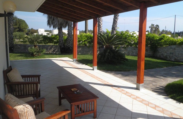 Torre Dell Orso: House/Villa - Torre dell'Orso