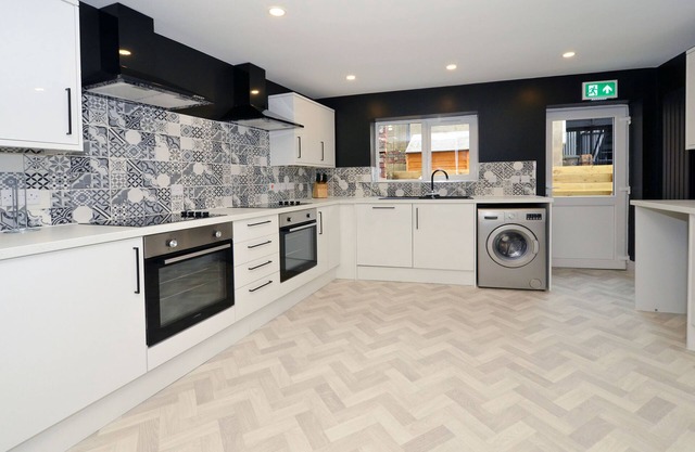 Townhouse Plus @ London Road Stoke