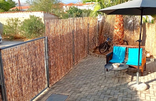 Traditional apartment in Galaxidi with terrace