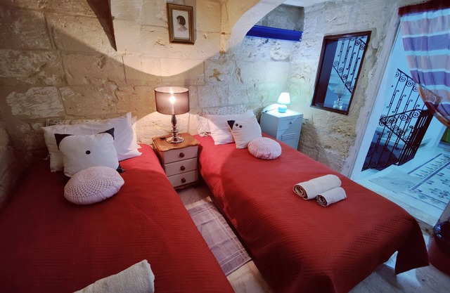 Traditional Maltese Townhouse with roof terrace in Rabat Malta near catacombs