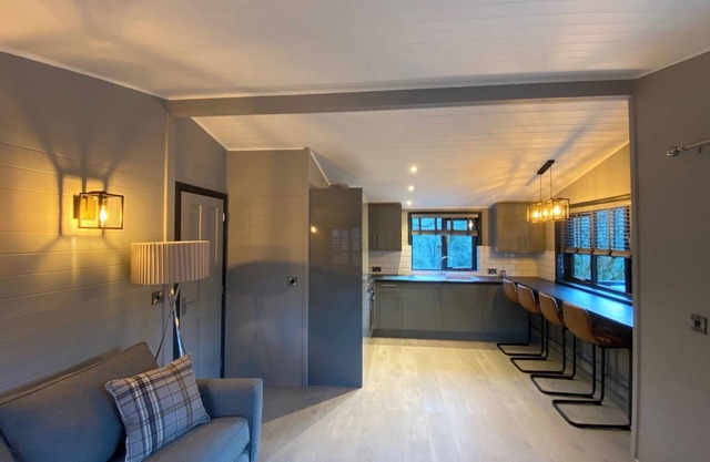 Traditional pine lodge with a modern twist.