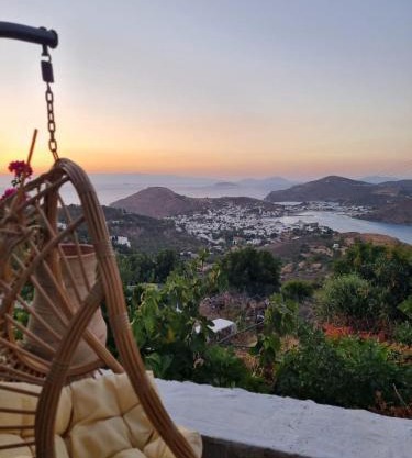 TRADITIONAL STUDIO Chora Patmos