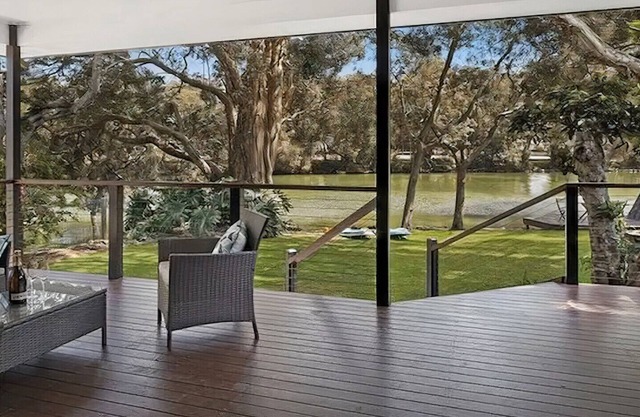 Tranquil waters - beach house oasis