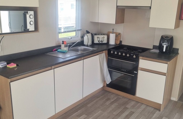Trecco bay caravan hire porthcawl