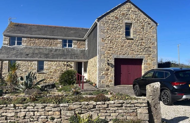 Triskele~Characterful Detached House Sleeps 10