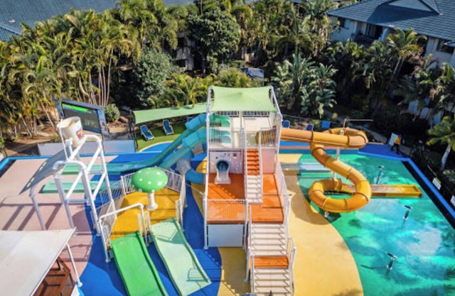 Tropical Bliss at Turtle Beach n300m to the beachnEnjoy world-class facilities