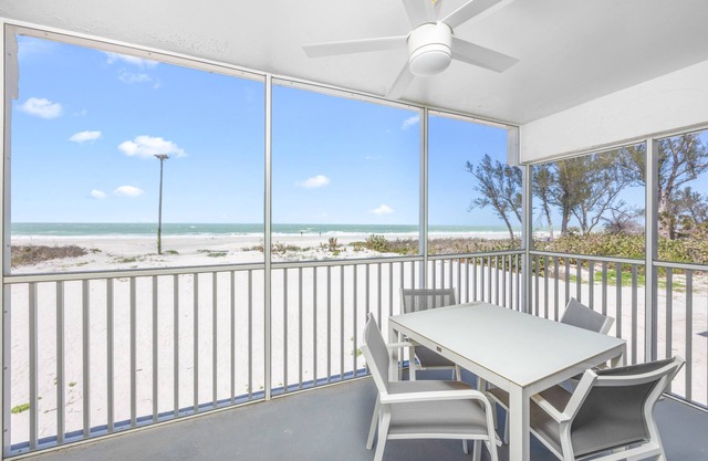 *Tropical Tranquility Awaits – A Stunning One-Bedroom, One-Bathroom