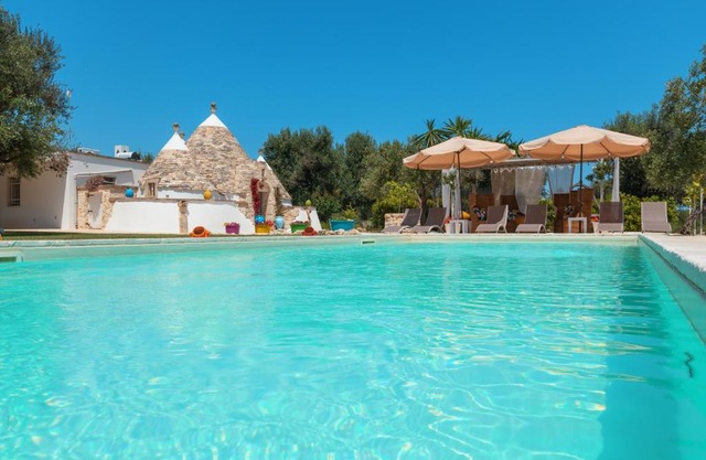 Trulli Olea with Pool