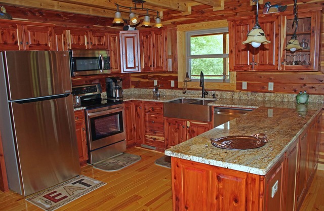 Trumpeter Lodge located on the banks of Little Red River, Heber Springs,Arkansas