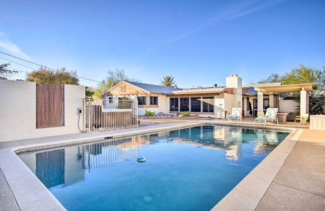 Tucson House w/Private Pool: 5 Mi to Downtown!