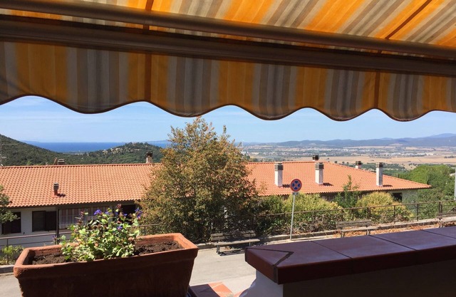TUSCANY MAREMMA -Apartment with panoramic sea view, pets dom allowed