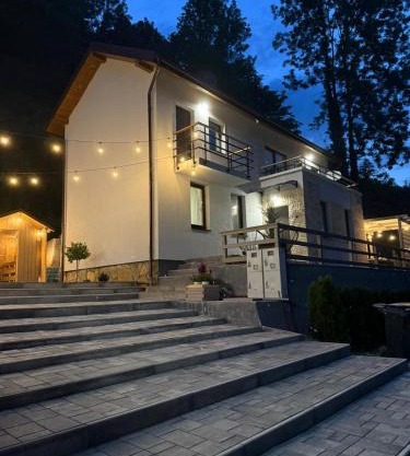 Twin Villa