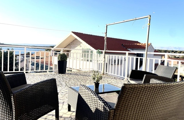 Two bedroom apartment with terrace and sea view Lovište, Pelješac (A-19514-a)