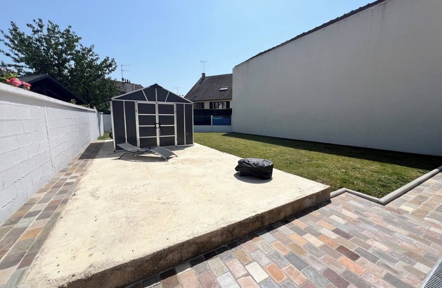 Un Joli Coin de Paradis Avec un Très Beau Jardin