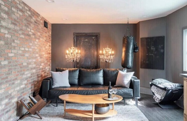 Unique & Chic Apartment with Spectacular Outside Living Room