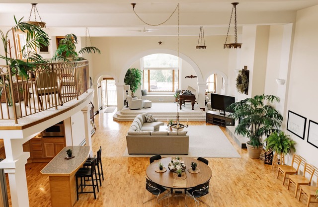 Unique, Historic Downtown Loft