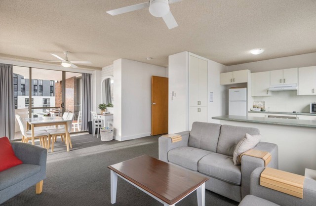 Unit 24 Fountain Court