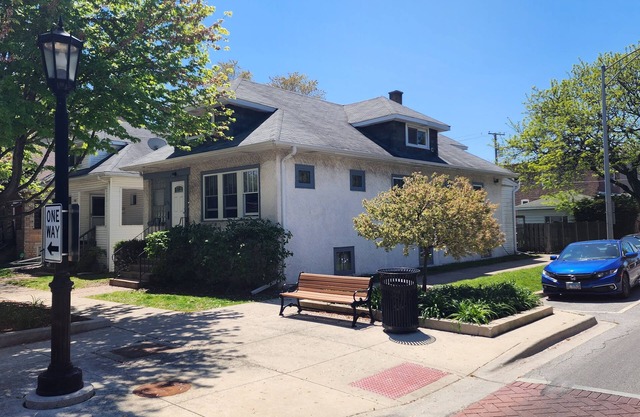 Updated Forest Park 3 BR Bungalow