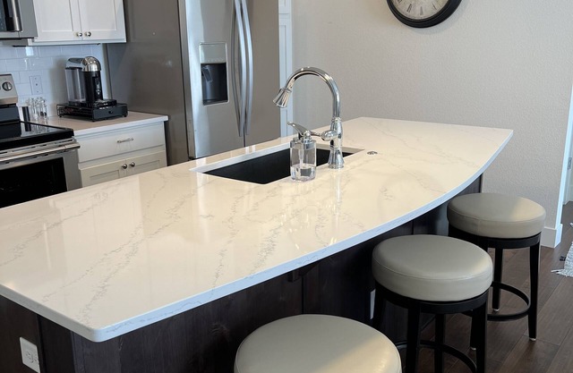 Upscale, 2 bedroom, 2 bath apartment. Convenient location at Rigden Farm.