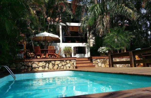Upscale house in Praia do Rosa