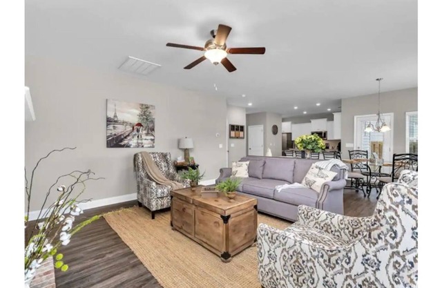 Upscale Luxury 4 bed 2.5 bath Near I20, August National & FT. Gordon