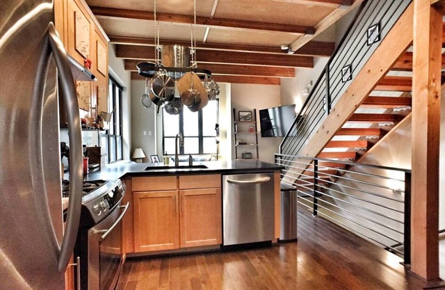Urban Green Lake Gem – Modern 2BR Retreat | Block to Lake + Easy FIFA Access