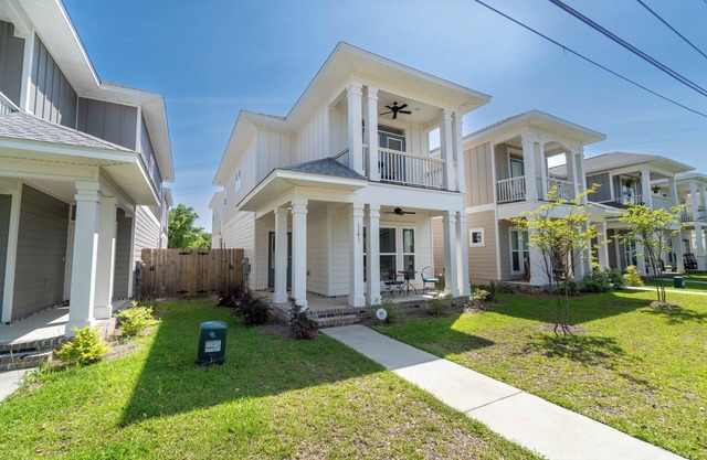 Urban Vista & Flat | Family Friendly