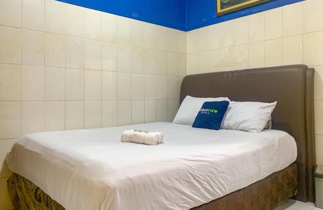 Urbanview Hotel Favorit Pamanukan Subang