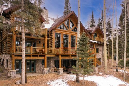 Ute Lodge by AvantStay Cozy Expansive Mountain Home Close to the Slopes