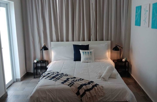 V7 | PR Rental | Cozy Room & Great Location