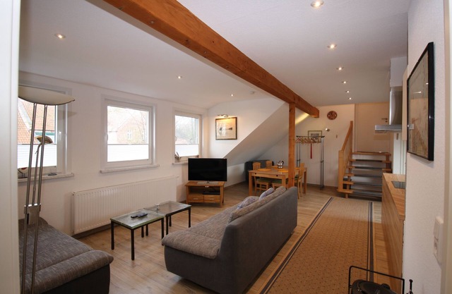 Vacation apartment "Nordlicht" with large garden in the heart of Pilsum