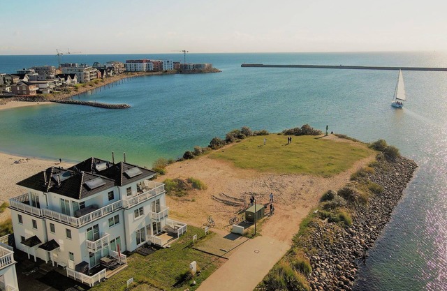 Vacation Home "Strand Hus by Seeblick Ferien" with Sea View