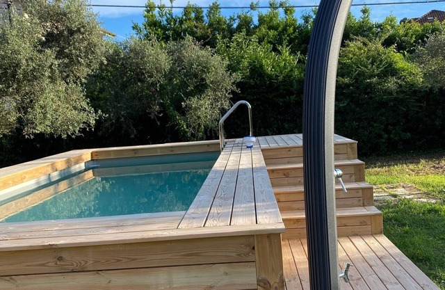 Vacation Home "Casa Degli Zii Appartamento Guido" with Shared Terrace, Balcony & Wi-Fi