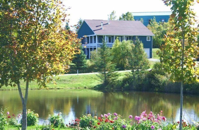Vacation Home Located On New Horton Lake Near Hopewell Rock