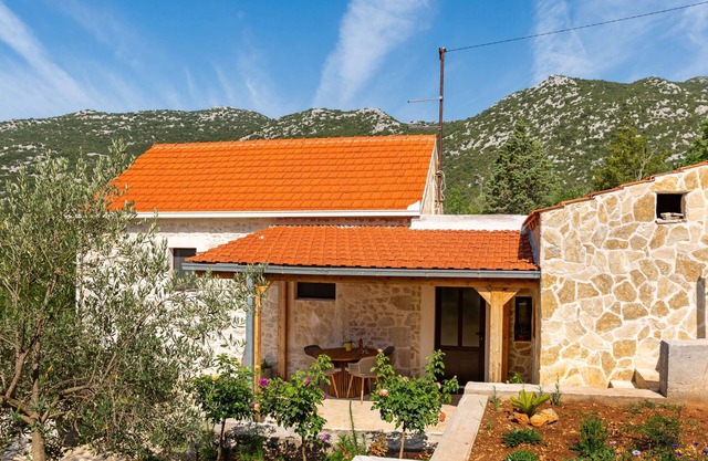 Vacation home Mare by Interhome