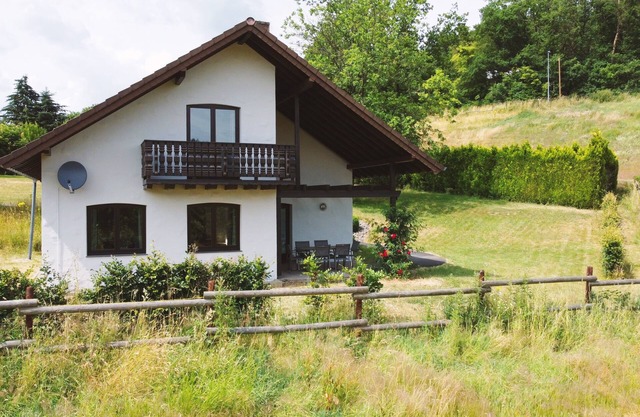Vacation home Rursee - for 4 people with lake view, balcony and terrace