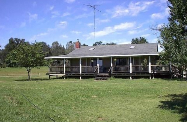 Vacation Rental With Private Lake for Fishing