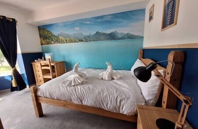 Vacation Time at Sunny Waves
