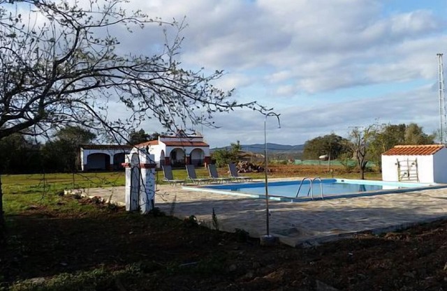 Valdezaque Rural Cottage for 4 people