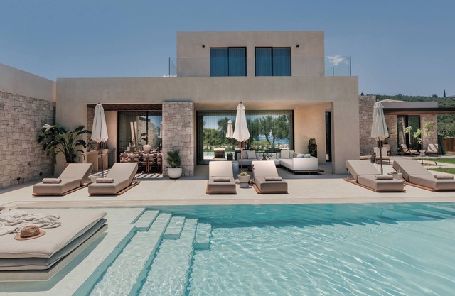 Valerozo Villa Maestosa