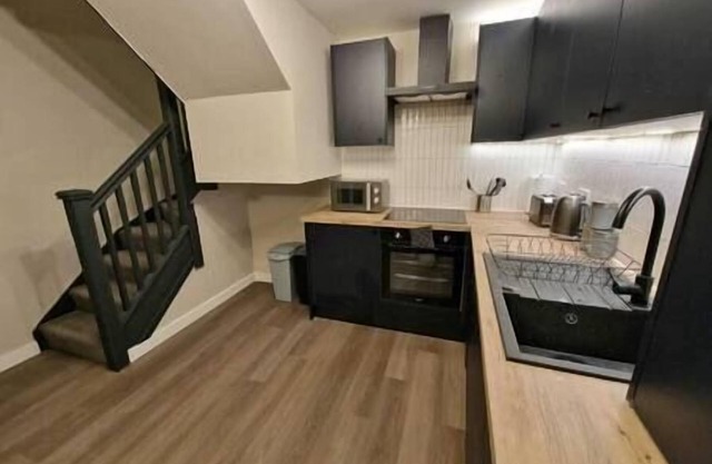 Vere Room 1 - Double Room - En Suite - Close to City Centre