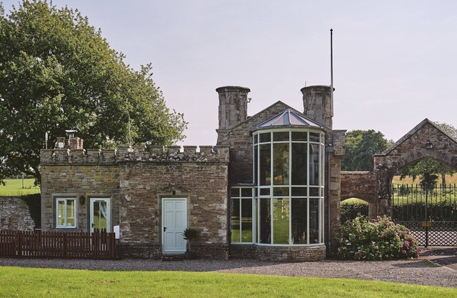 Victoria Lodge - Luxury Cottages