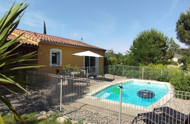 Villa 6 Personnes Dans un Écrin de Verdure, au Coeur des Gorges de L'ardèche